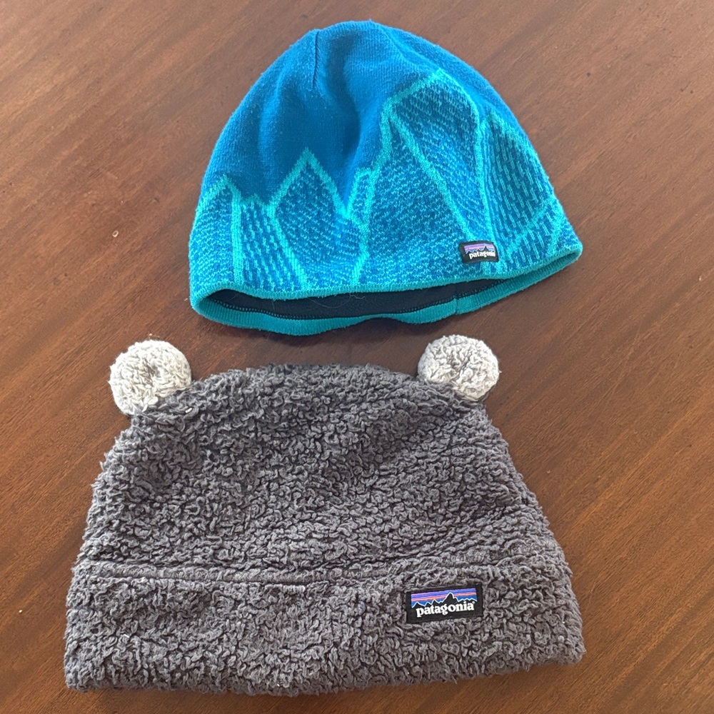 Patagonia Blue Mountain Knit Beanie & Patagonia Gray Sherpa Bear Ear Hat